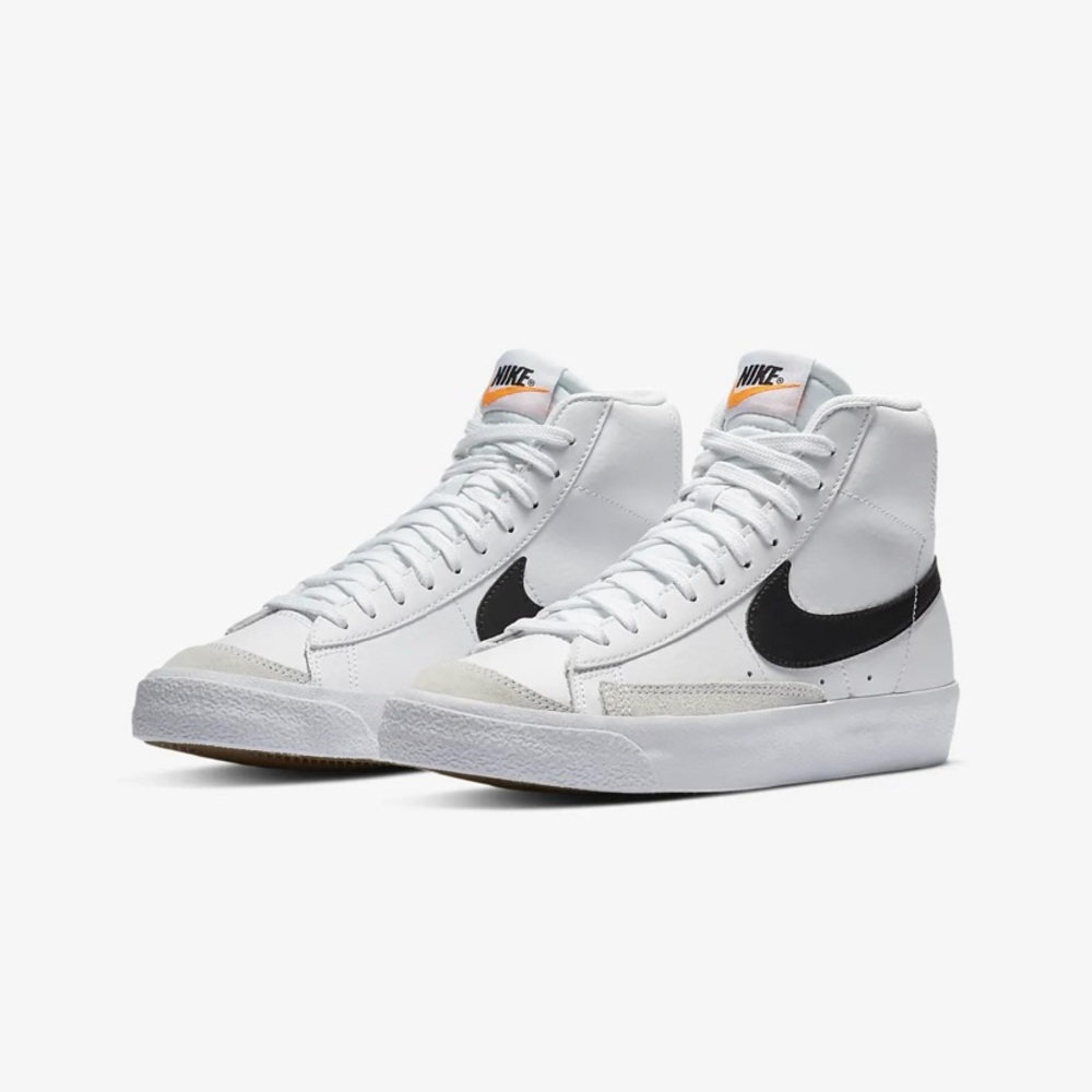 Nike Blazers Mid
